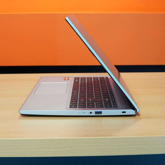Laptop Acer Aspire 3 A315-44P-R5AZ, AMD Ryzen 7 5700, 16 GB RAM DDR4, 1 TB SSD NVMe, Arigintiu, Burn Screen  12 LUNI GARANTIE