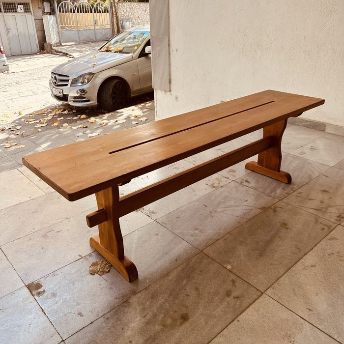 Масивна дървена пейка в рустикален стил – ръчна изработка