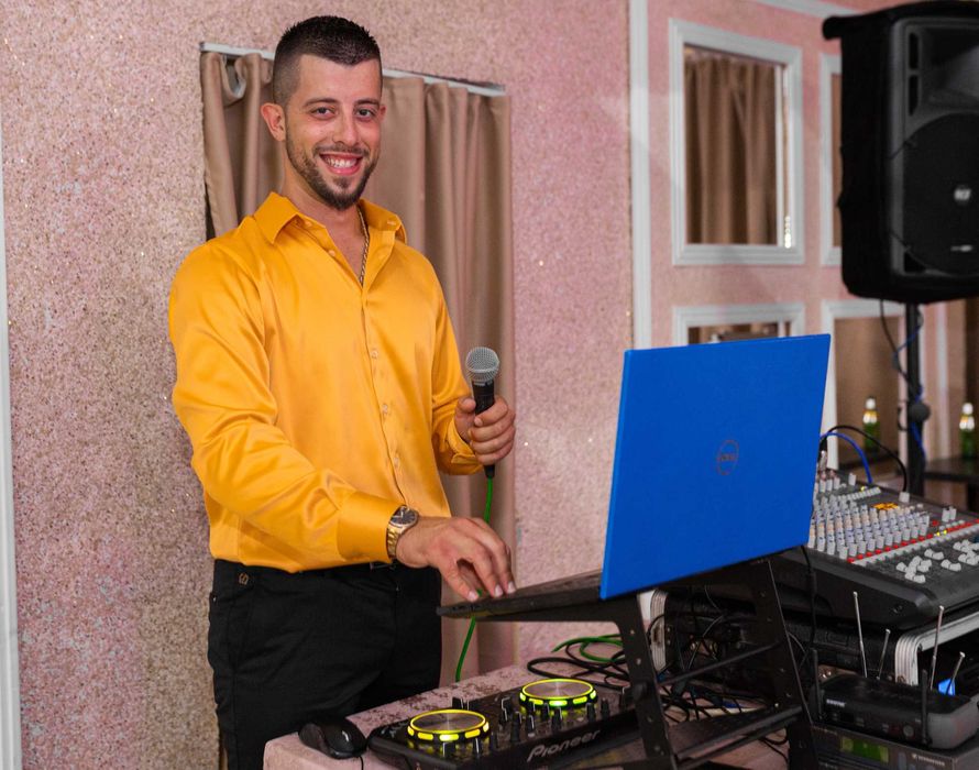DJ (event manager and drummer) за Вашето незабравимо парти