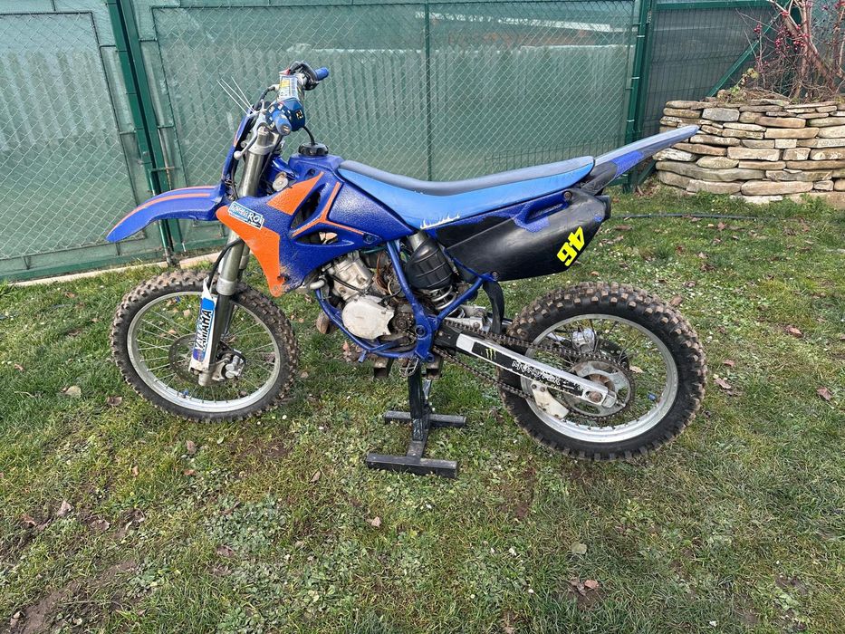 Vând Yamaha YZ 85 Power Valve