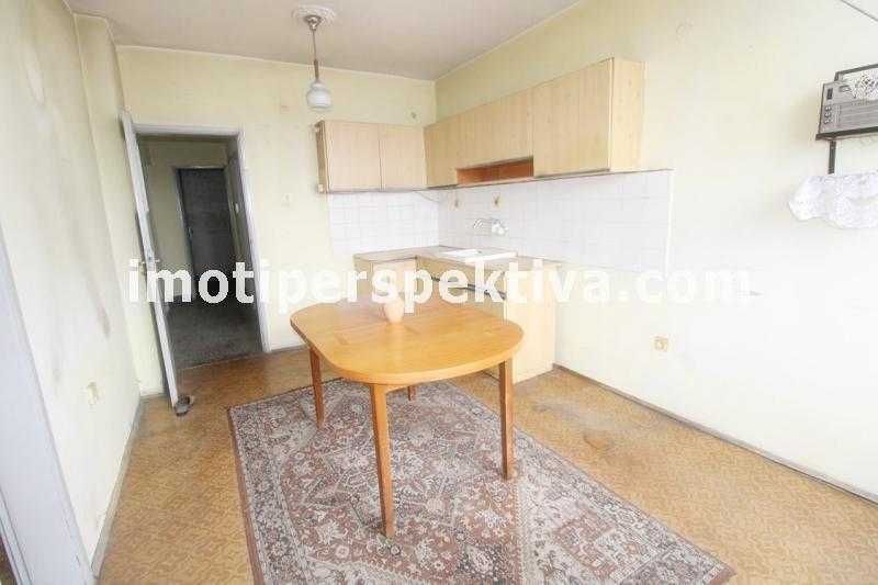 Продава се Тристаен апартамент в Пловдив, Кючук Париж - 82 кв.м за 1493 €/кв.м - Снимка #3