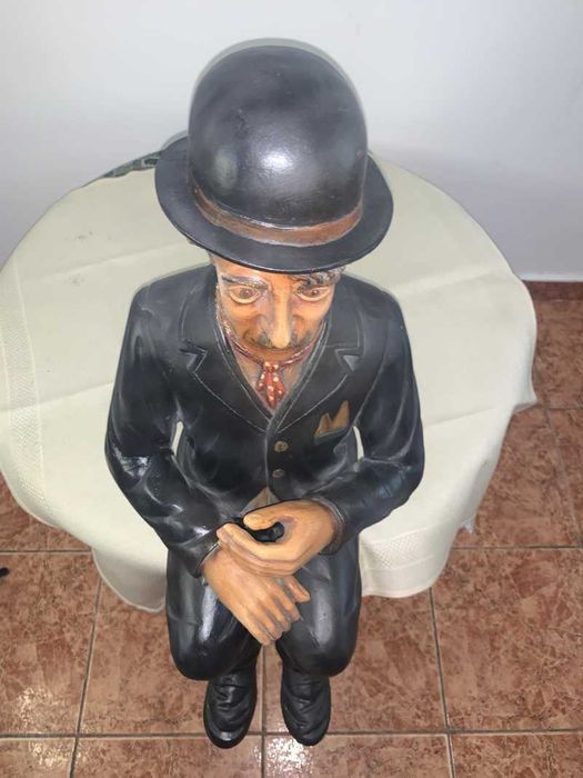 Statuie scari Charlie Chaplin decor