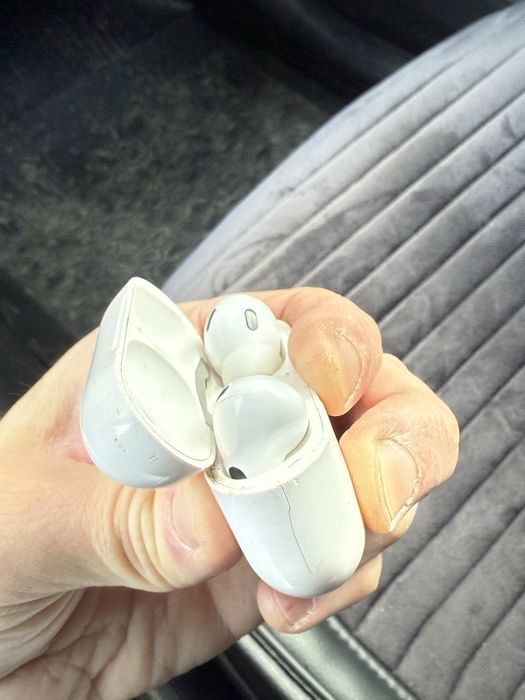 Продам наушники Air Pods pro 2