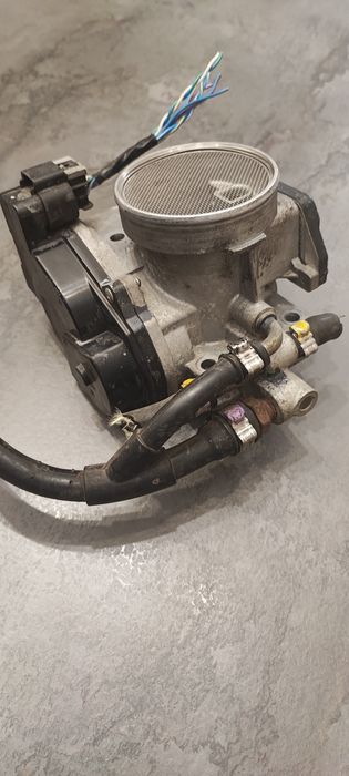 Дросел клапа fiat stilo 1.8