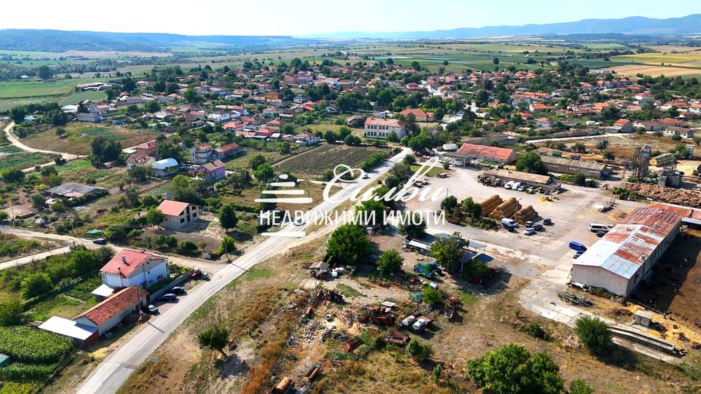 Парцел в РЕГУЛАЦИЯ - с.Миланово, общ.Велики Преслав