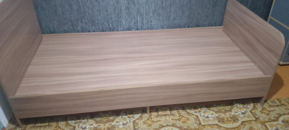 Кровать детская, в хорошем состоянии