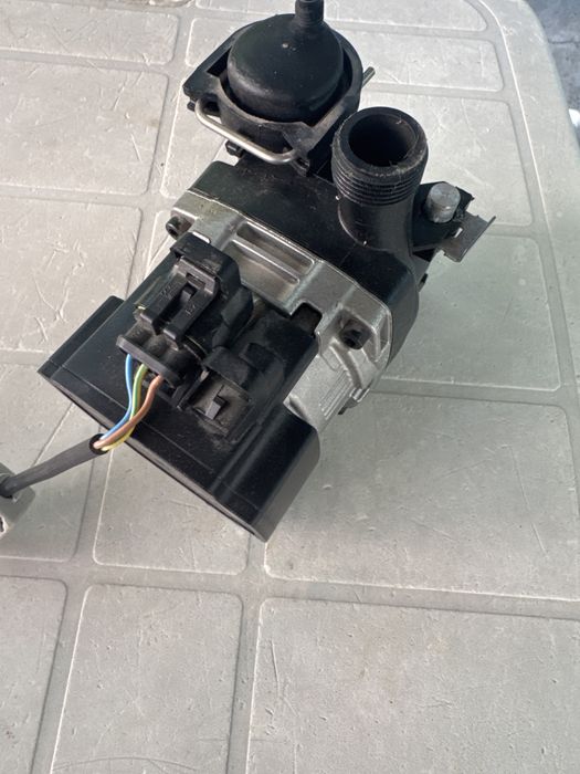 Pompa Grundfos pentru centrala Motan , UPM3 FLEX AS
