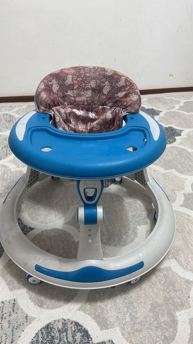 Продам ходунок в хорошем состоянии