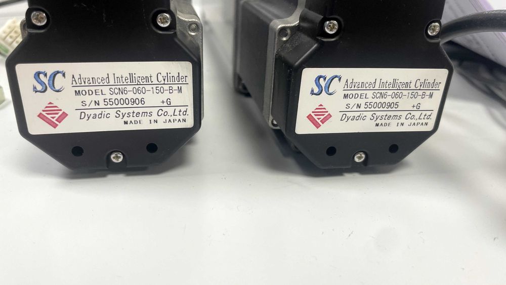 Актуатори комплект Dyadic SCN6-060-150-B-M + драйвер +захранване- 2бр.