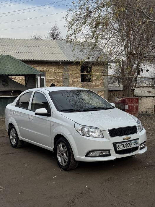 Nexia 3 2022 avtamat metan