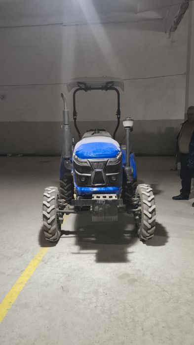 Трактор сотилади