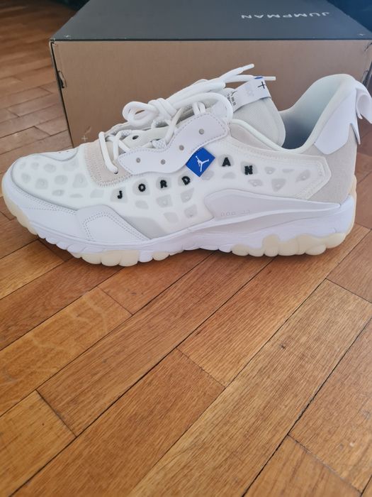 Маратонки NIKE JORDAN Номер 50,5