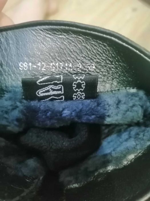 Продам женские сапоги