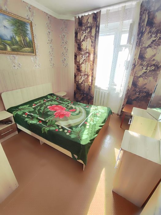 Продам 3 х комн квар. 6-87,  5 этаж.