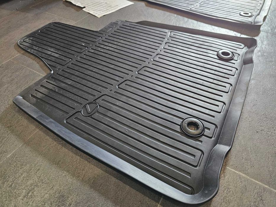 Полики//коврики RX300