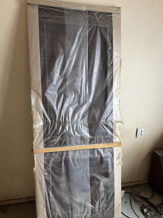 Eshiklar sotiladi|  Двери проданы