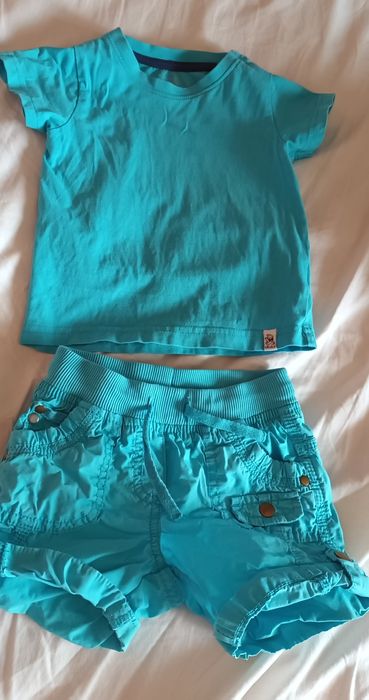 Tricouri si pantaloni scurti pt bebe