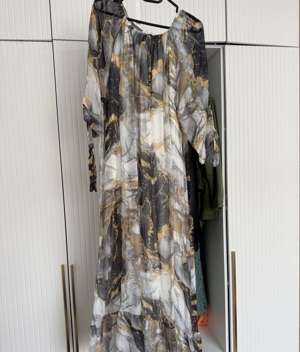 Платье нежное, размер 50-52