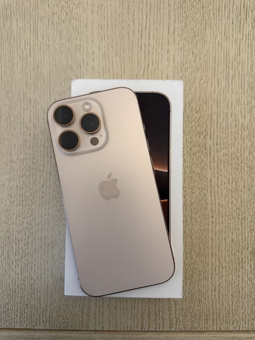 IPhone 16 Pro 256 GB Desert Titanium arata impecabil