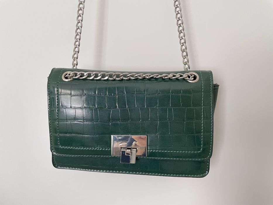 Geanta de umar Stradivarius, noua, culoare verde