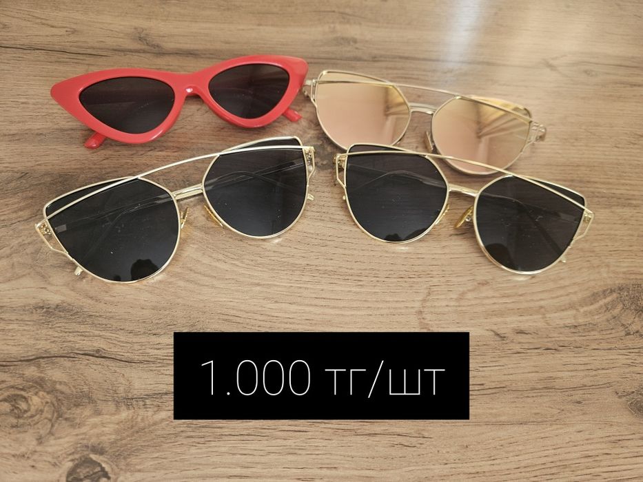 Продам новые кепки, очки