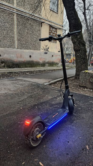Электросамокат Joyor