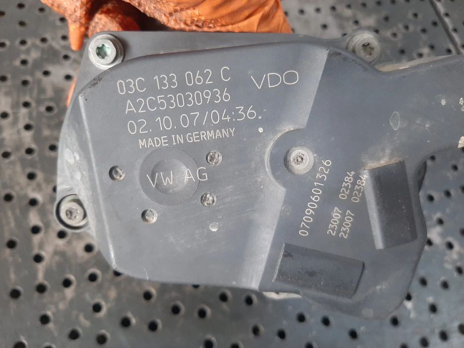 clapeta acceleratie 1.4 tsi cax vw golf 6 audi a3 8p seat leon toledo altea  03c133062c