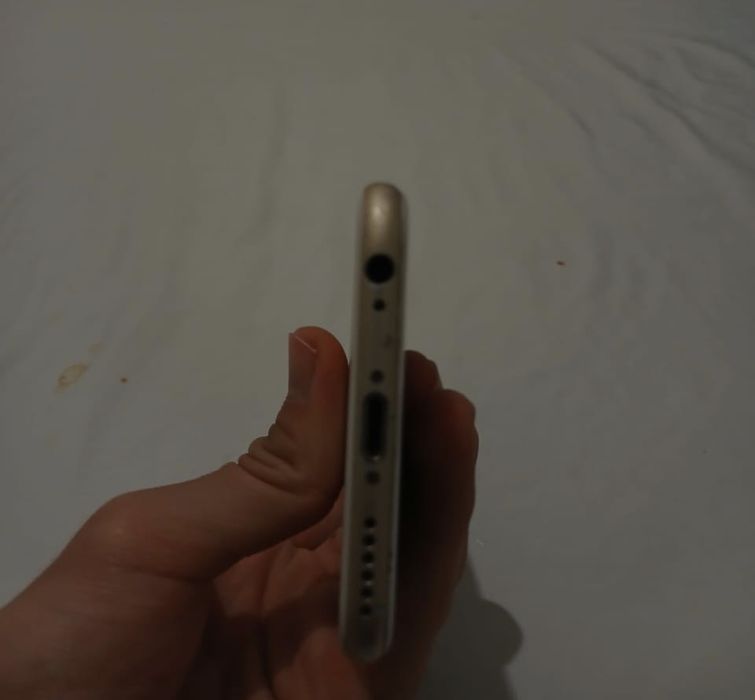 Айфон 6s сатылады