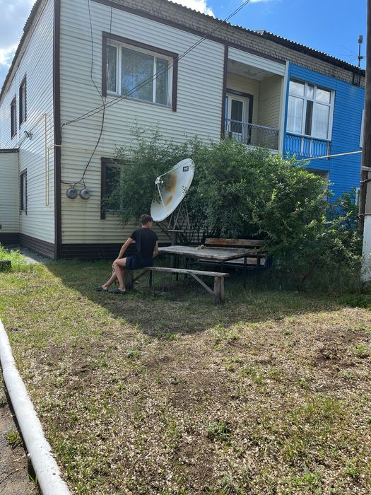 Продам две трехкомнатные квартиры