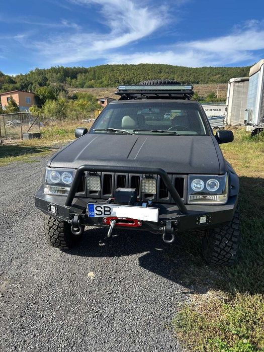 JEEP GRAND CHEROKEE V8 - offroad accept unele schimburi