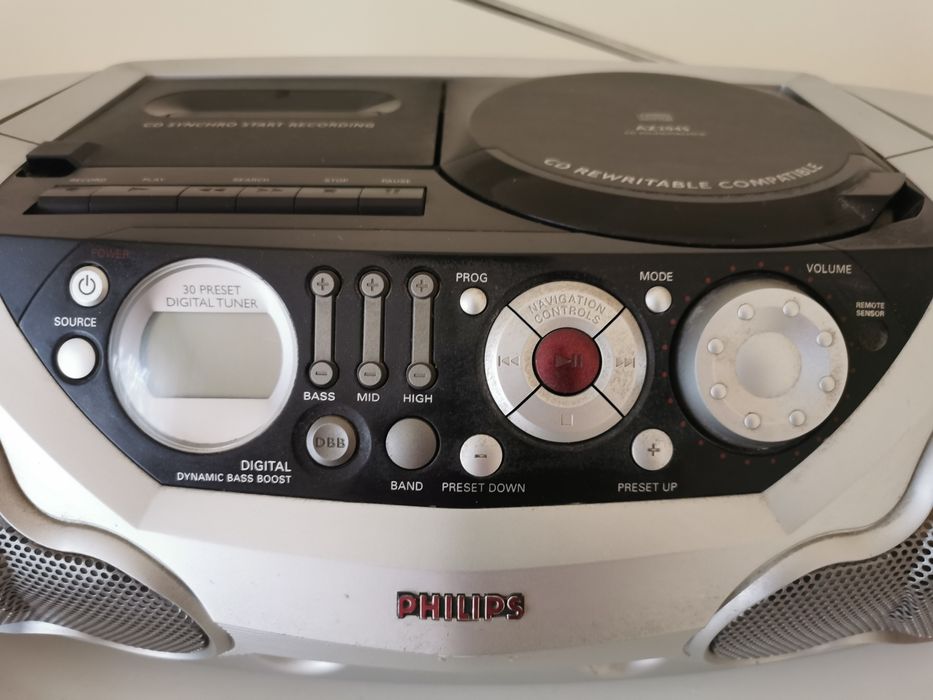 Radiocasetofon Philips AZ2045