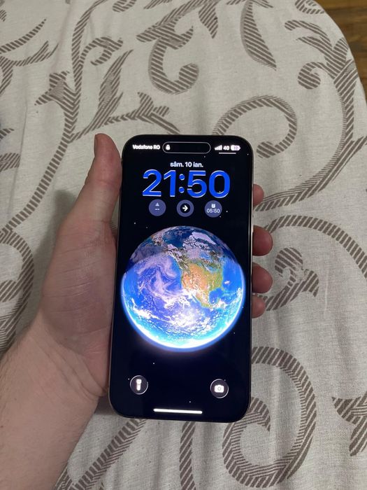 Vând iphone 14 pro max ca nou