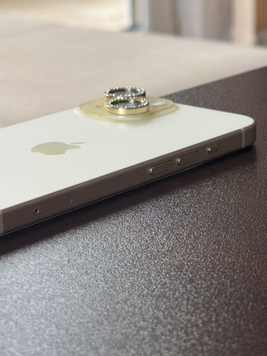 iPhone 15 128GB, Yellow