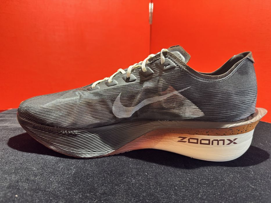 № 49.5 оригинални Nike ZoomX Vaporfly Next% 4 Shoemag