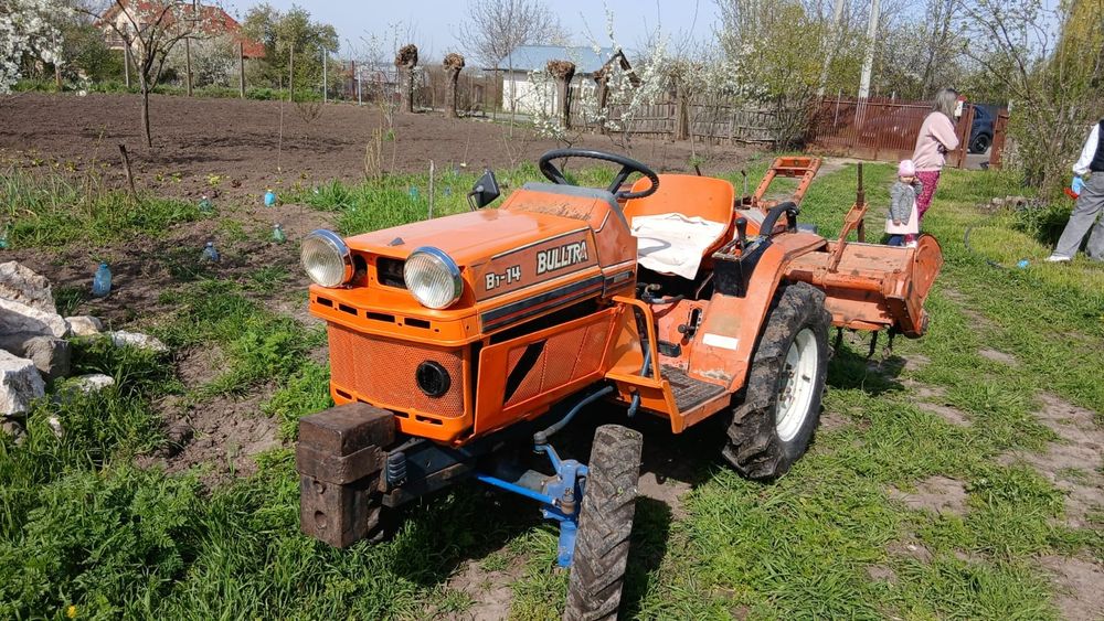 2990 €.Kubota 4x4  Bulltra B1-14 c.p