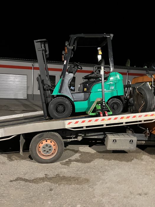 Транспортни и хамалски услуги,пътна помощ и пренасяне на багаж.