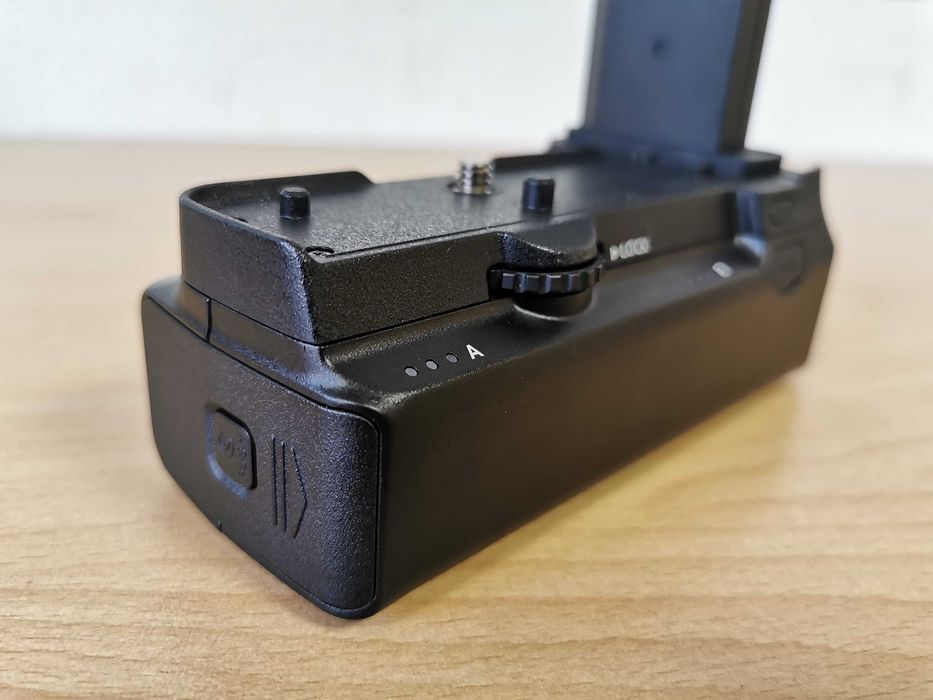 Nikon MB-N10 Battery Grip за Nikon Z5, Nikon Z6 и Nikon Z7