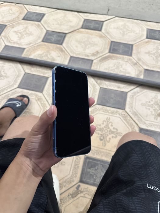 IPhone 13 blue colour