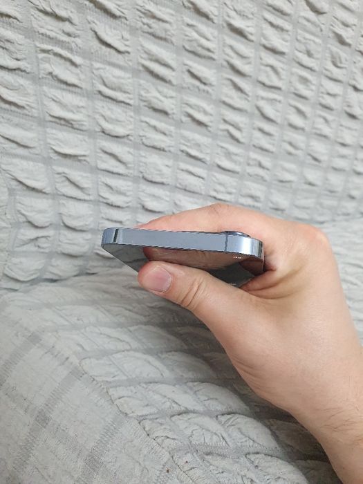 Srochna Prodam sotiladi Apple Iphone 13 Pro 2 ta Bor Tanlab olasizlar