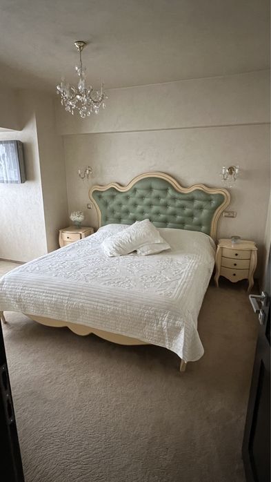 3 dormitoare + living 120 mp Mc Donalds