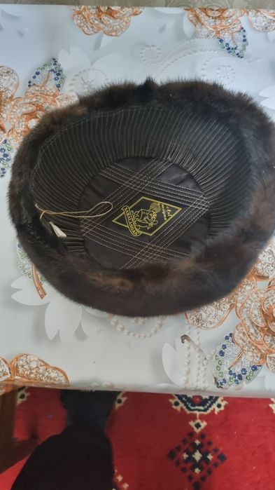 Продается меховая мужская шапка, б/у