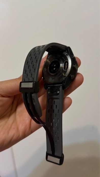 Продам Garmin 7s solar 42mm