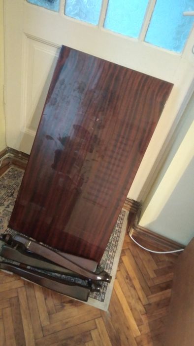 Masă,  scaune și Măsuțe lemn