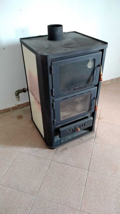 Продавам камина за отопление ФГВ10