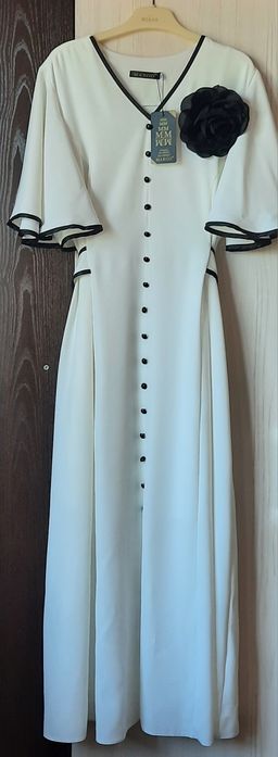 Все по 15 000 тенге