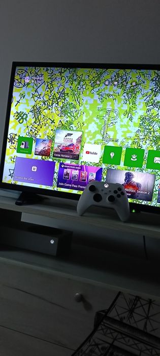 Xbox Series S varianta cu 512 gb stocare