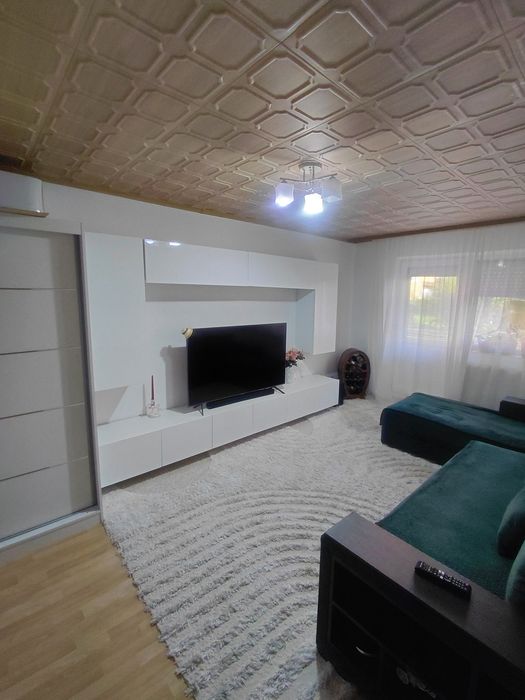Apartamente de vanzare