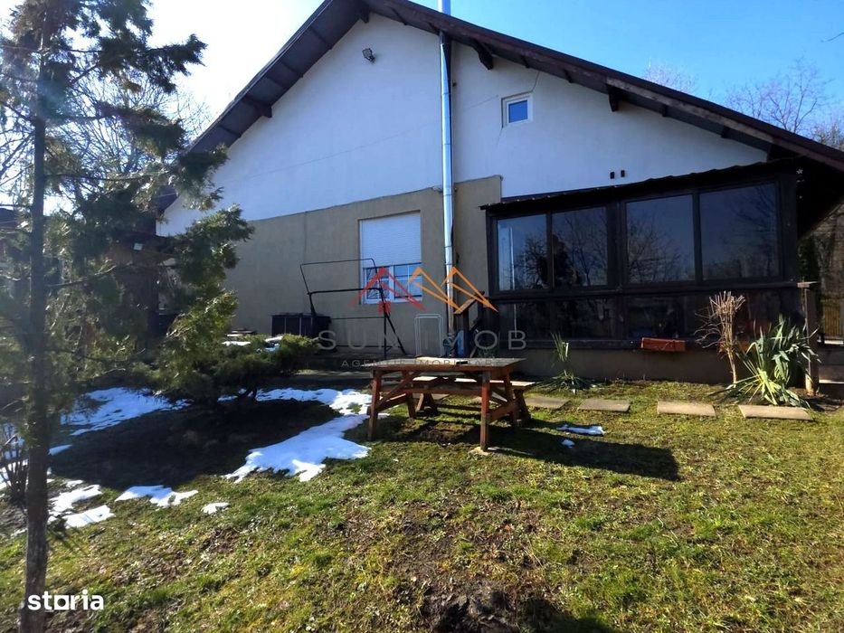 Casă Individuală Cu Livadă | 2.195 Mp Teren | Poiana Câmpina