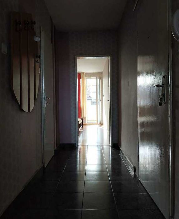 Дава се под наем Двустаен апартамент в Бургас, Възраждане - 80 кв.м за 140 € - Снимка #4