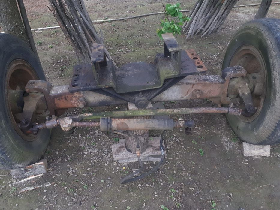 Punte Ifron,cilindrii si alte piese tractor u650